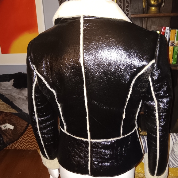 Shearling black patent leather jacket ð - Picture 3 of 5